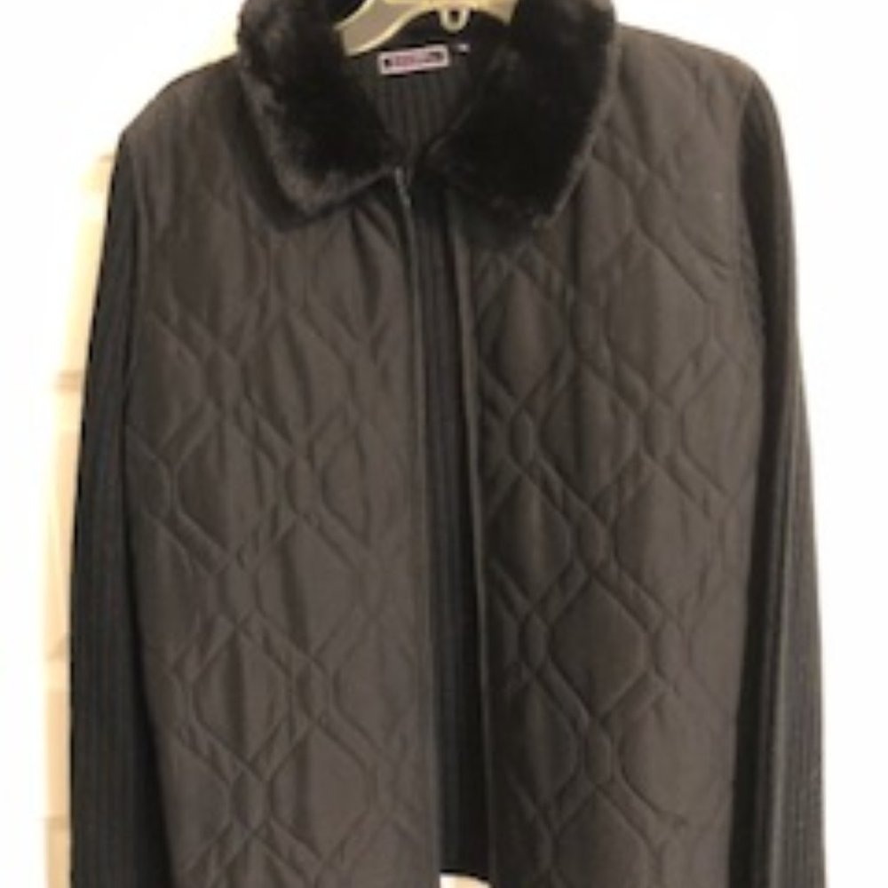 Black Sweater Zipper Jacket Size 2x (Looks like XL)